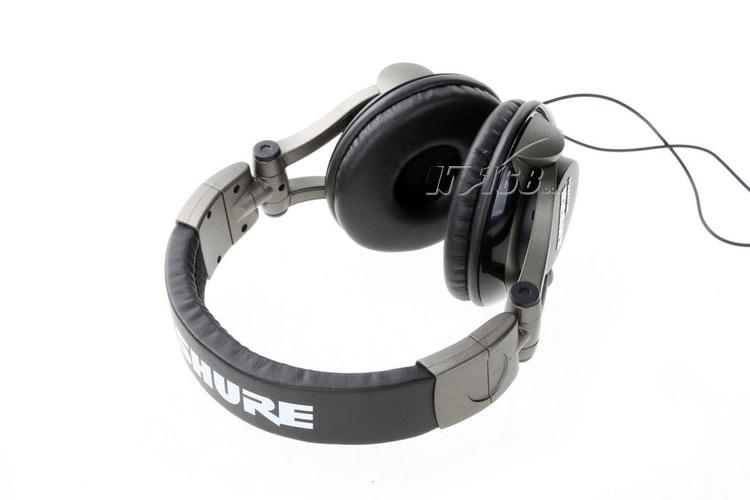 舒爾SRH550DJ耳機(jī)產(chǎn)品圖片賞析 專業(yè)DJ監(jiān)聽的風(fēng)范